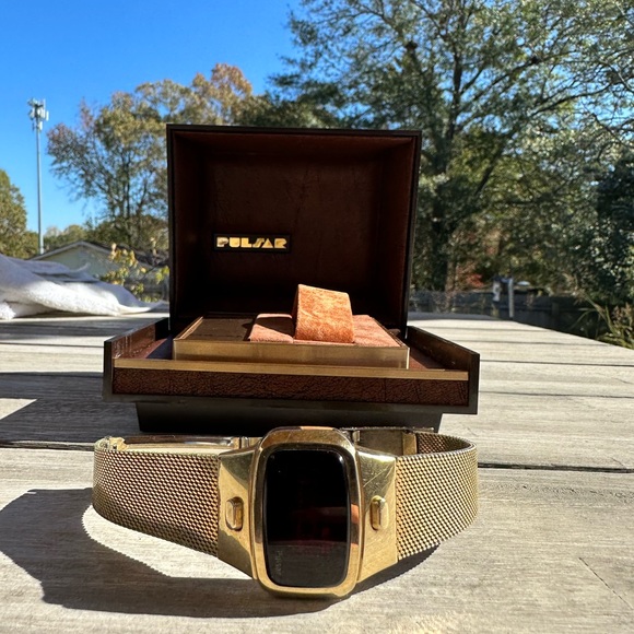 Men’s Pulsar 1970s James Bond style 14kt Gold Filled With Original Box - Picture 7 of 11